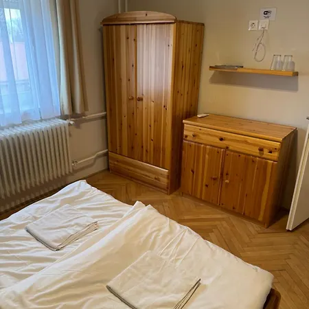 Csoemoeri Vendeghaz Guest house Csomor