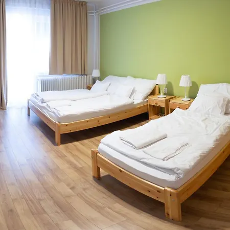 Guest house Csoemoeri Vendeghaz