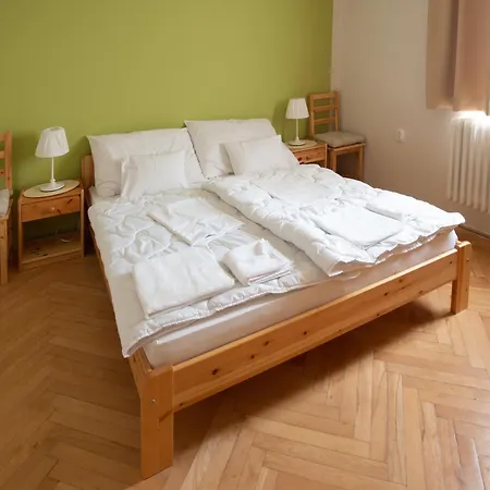 Csoemoeri Vendeghaz Guest house Csomor