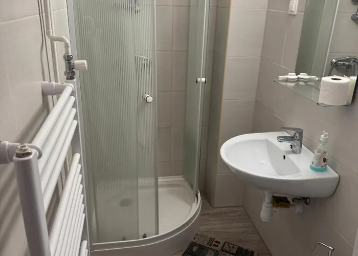 Csoemoeri Vendeghaz Guest house