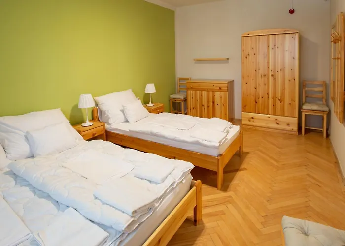 Guest house Csoemoeri Vendeghaz *