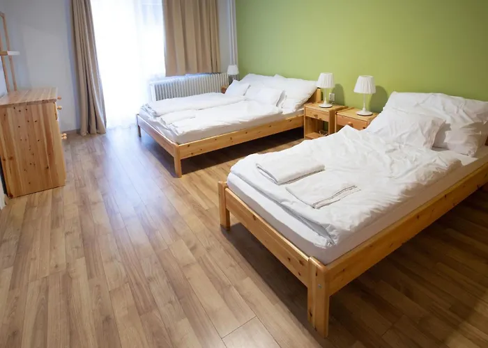 Csoemoeri Vendeghaz *